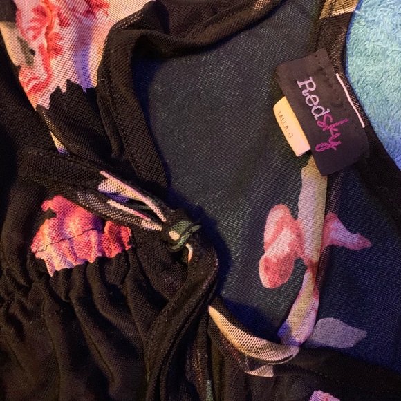 Lace top - Picture 4 of 4